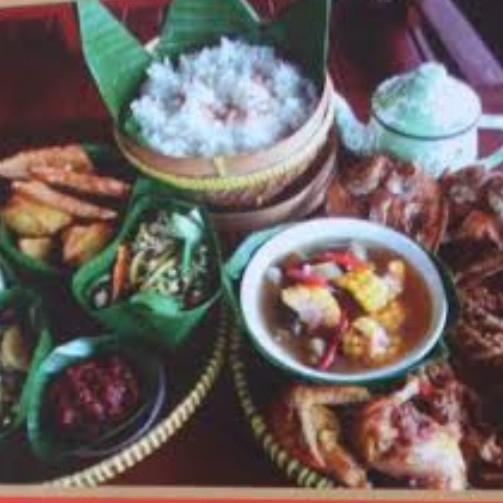 Menu Paket C Ayam Penyet Nasi Syr Asam Es Teh Tawar