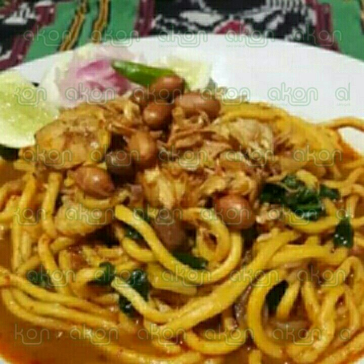 Mie Aceh Kuah Telur