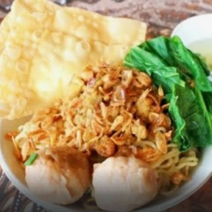 Mie Ayam Bakso Jamur plus Kikil 1 Porsi Dan Gratis 1 Porsi