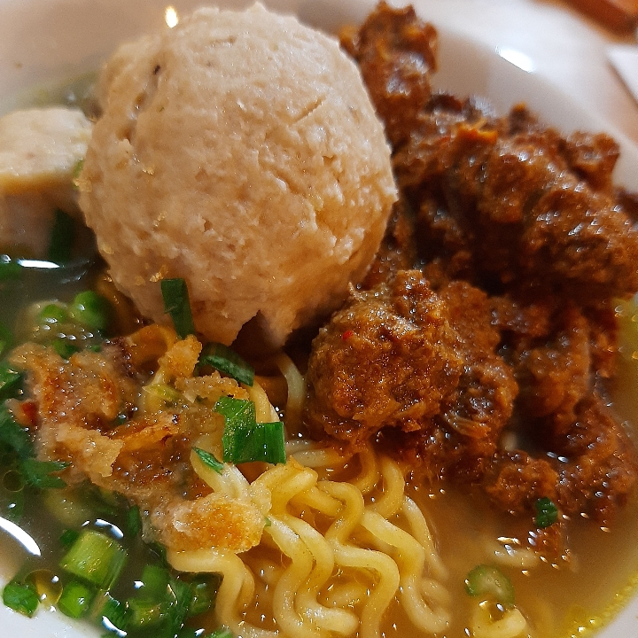 Mie Ayam Bakso Spesial