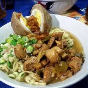 Mie Ayam Bakso Telur