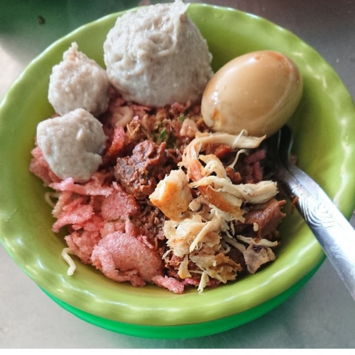 Mie Ayam Bakso Telur