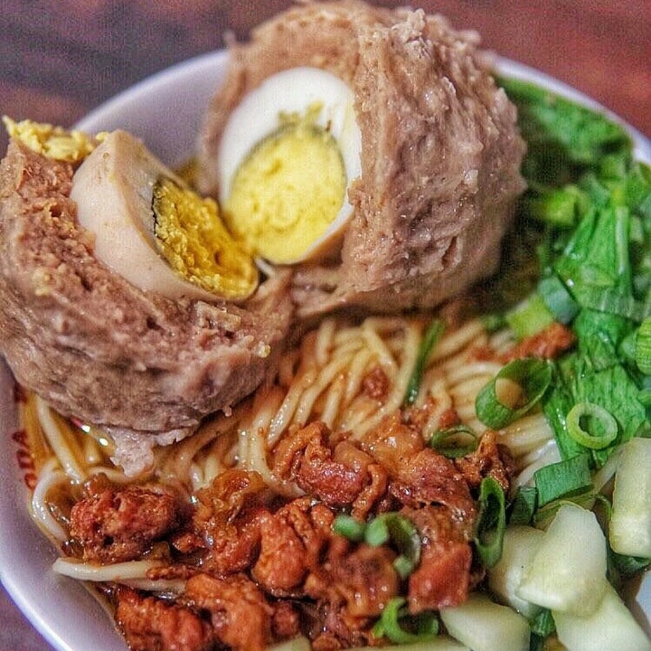 Mie Ayam Bakso Telur