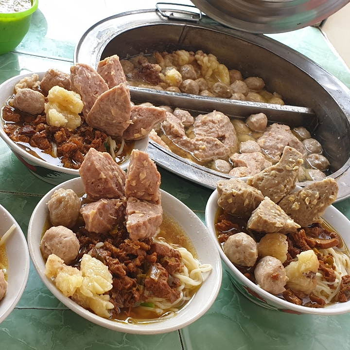 Mie Ayam Bakso Urat 