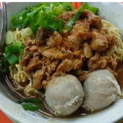 Mie Ayam Dengan Pentol