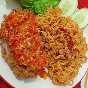 Mie Ayam Geprek 