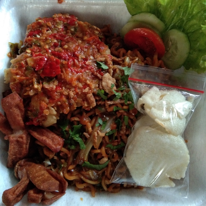 Mie Ayam Geprek