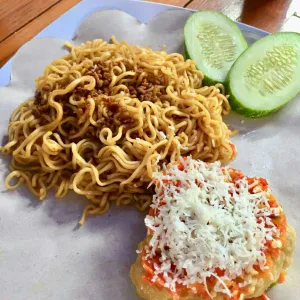 Mie Ayam Geprek Setan Keju