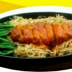 Mie Ayam Katsu Hot Plate Mindo