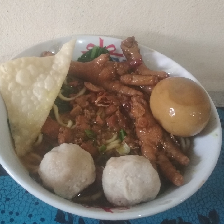 Mie Ayam Komplit