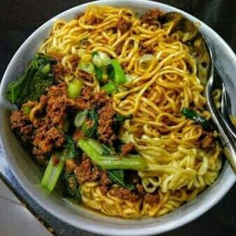 Mie Ayam Komplit