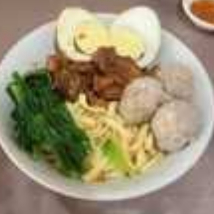 Mie Ayam Komplit