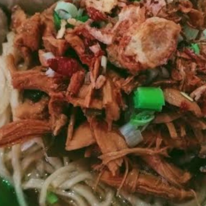 Mie Ayam Mie Putih