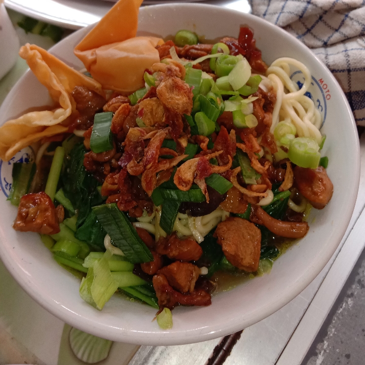 Mie Ayam Pangsit