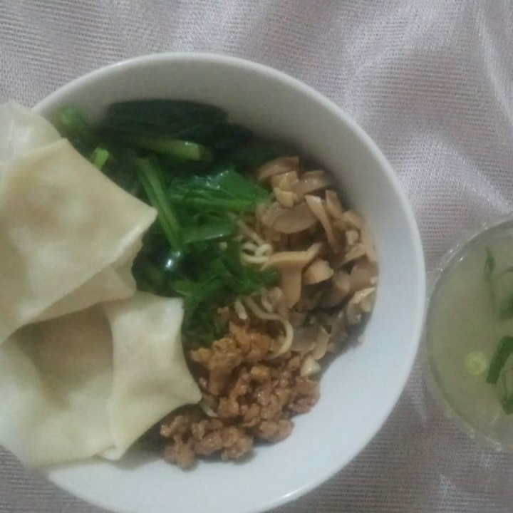 Mie Ayam Pangsit Jamur