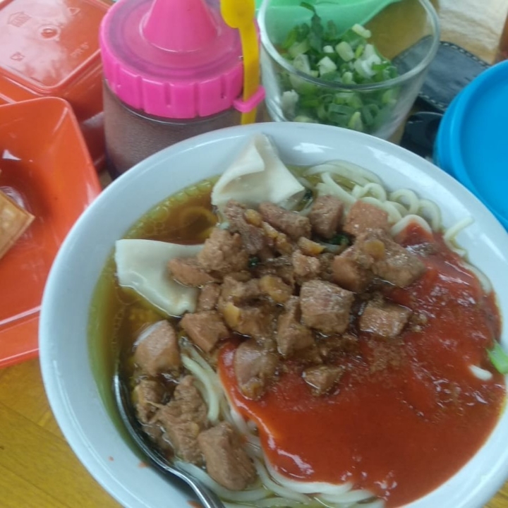 Mie Ayam Pangsit Rebus