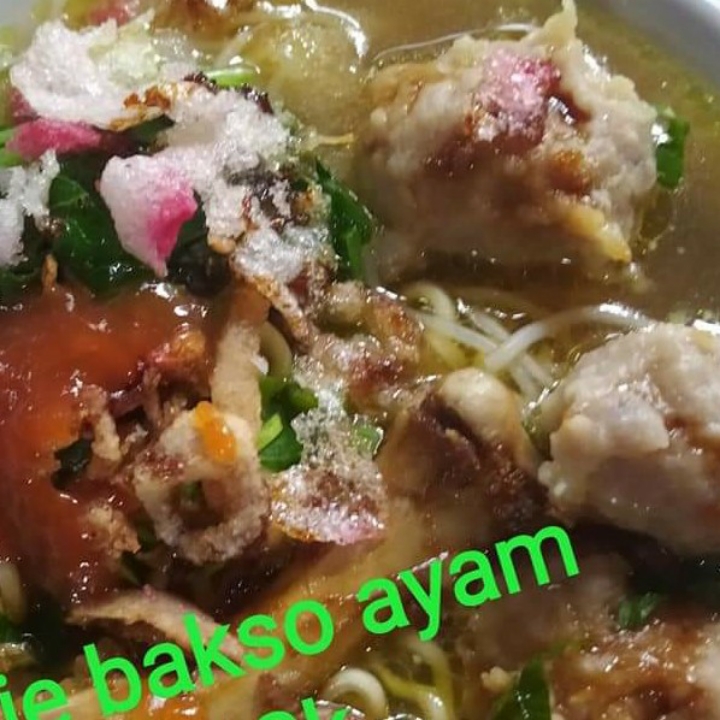 Mie Bakso Mozarela 