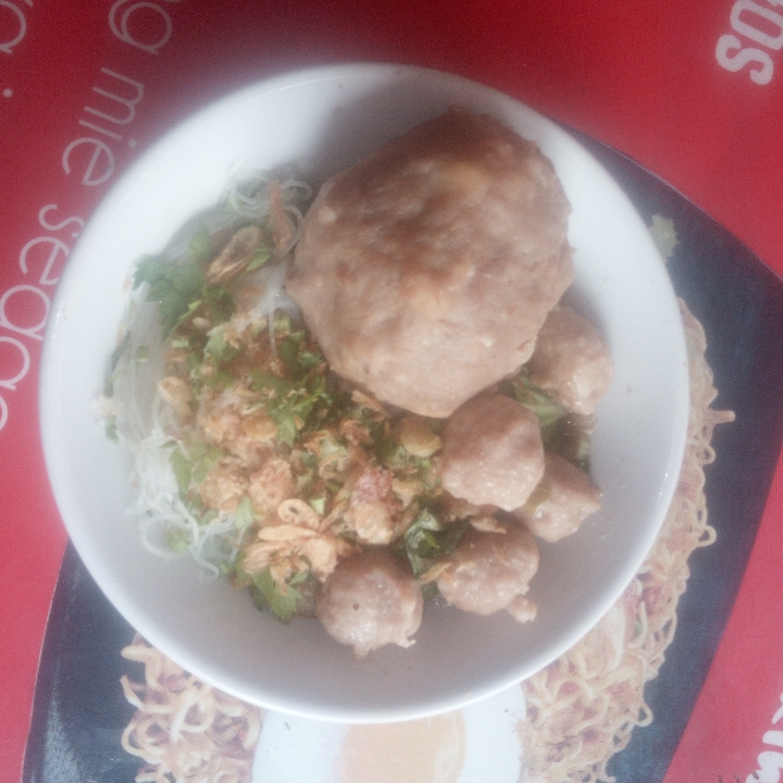 Mie Baso Telor