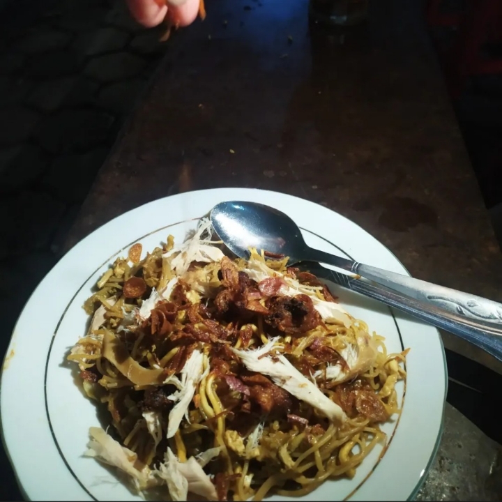 Mie Campur Bihun Goreng Spesial