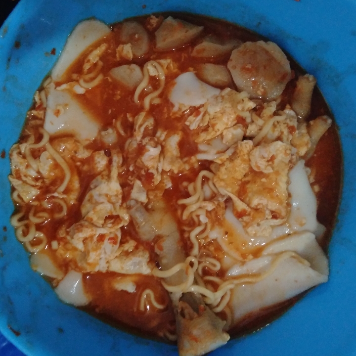 Mie Ceker Baso