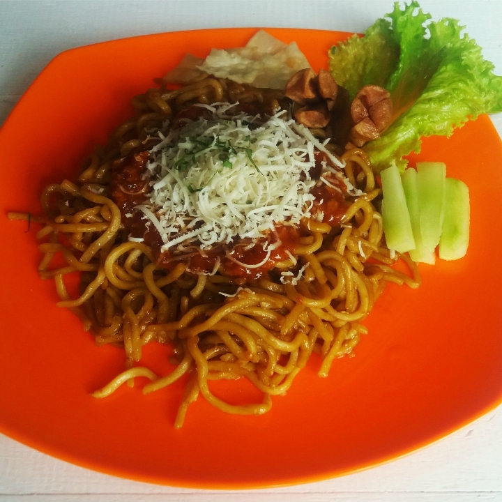 Mie Cenger Bolognese