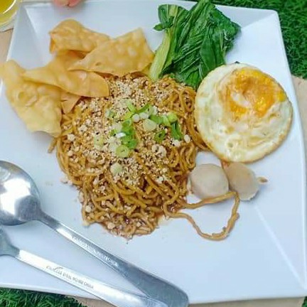 Mie DM Telor