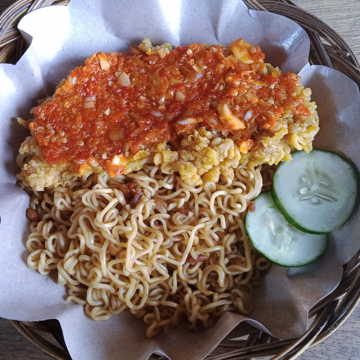 Mie Geprek