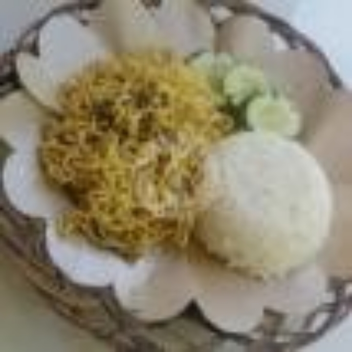 Mie Geprek Bejo Sambel Ijo