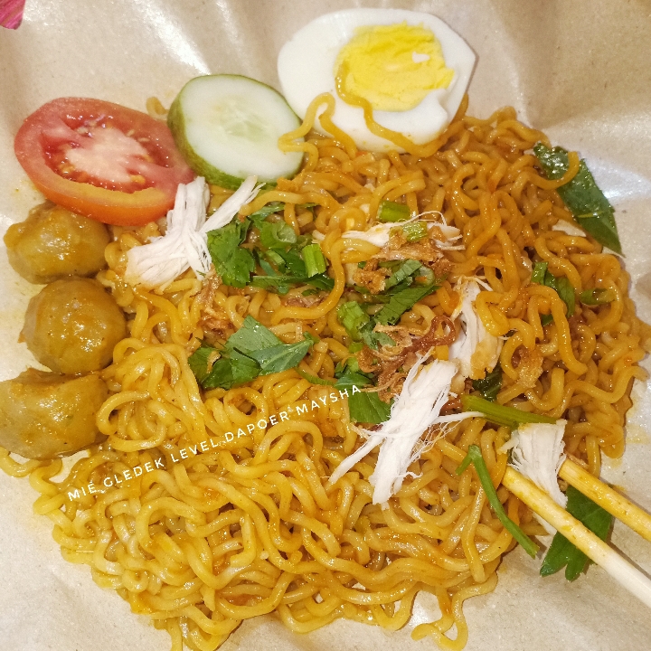 Mie Gledek Level 4