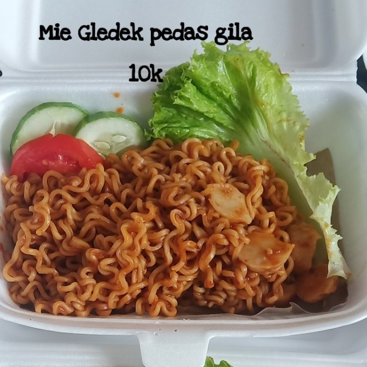 Mie Gledek Pedas Gila 