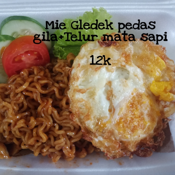 Mie Gledek Tambah Telur