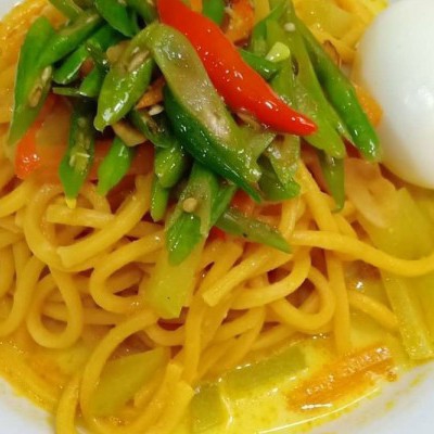 Mie Gomak Telur