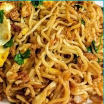 Mie Goreng Ampelati Sosis