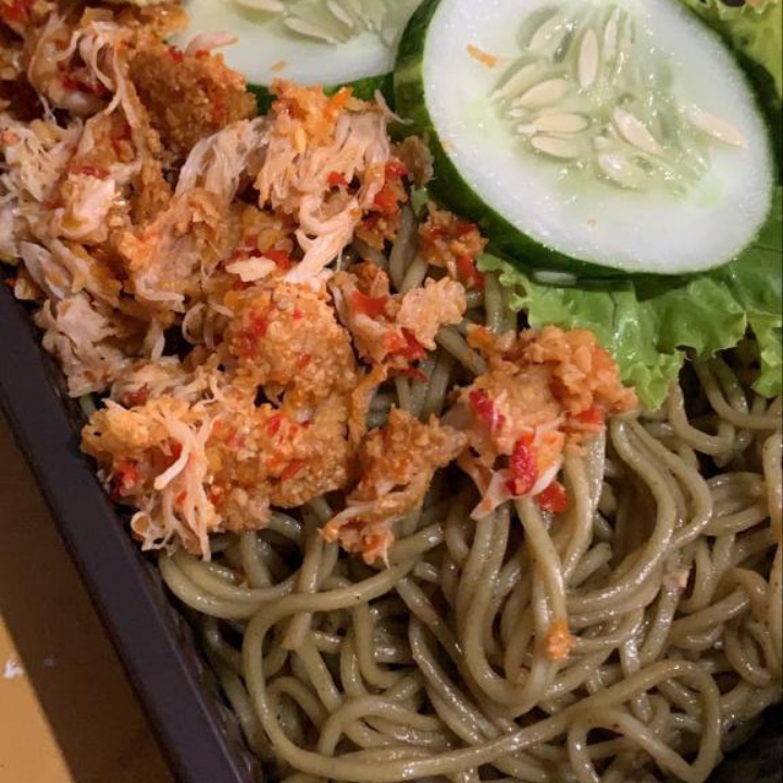 Mie Goreng Ayam Geprek