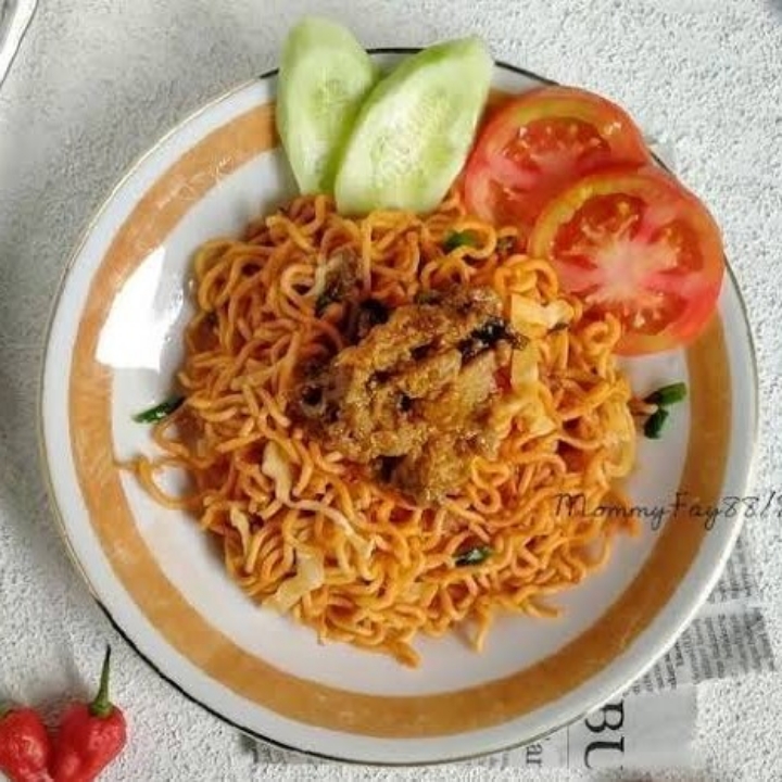 Mie Goreng Ayam Goreng