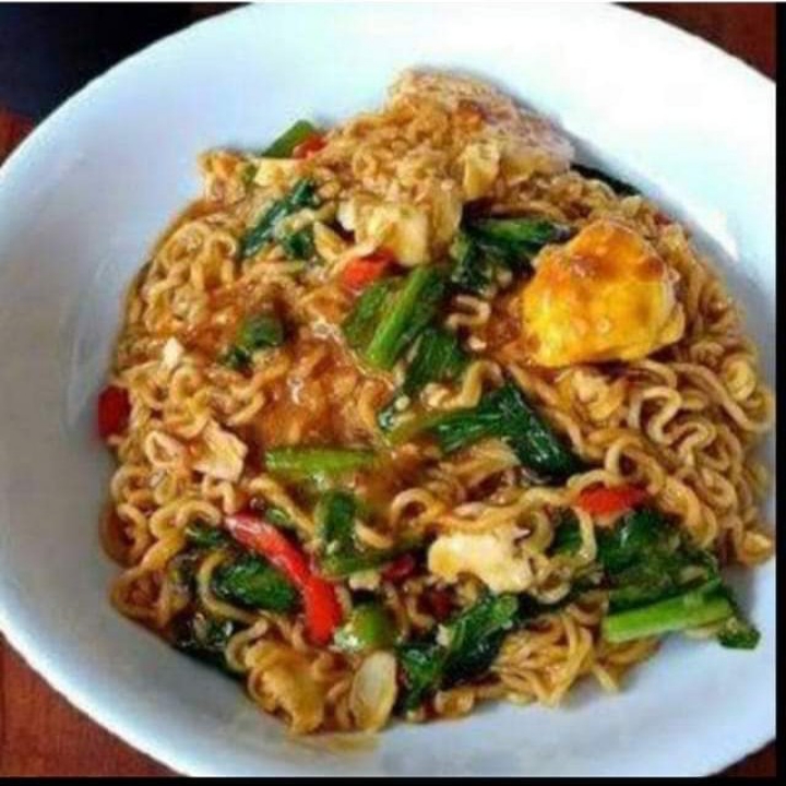 Mie Goreng Babat Sosis