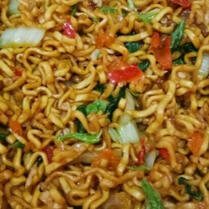 Mie Goreng Biasa dan Es Teh Manis