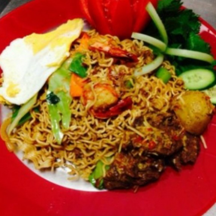 Mie Goreng Campur