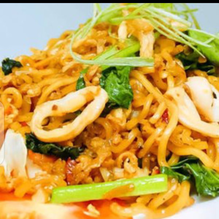 Mie Goreng Cumi