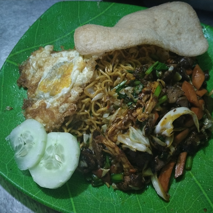 Mie Goreng Gila Hati Ampela