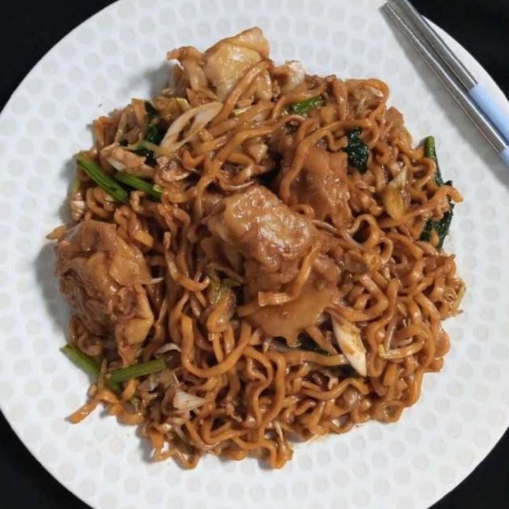 Mie Goreng Pangsit