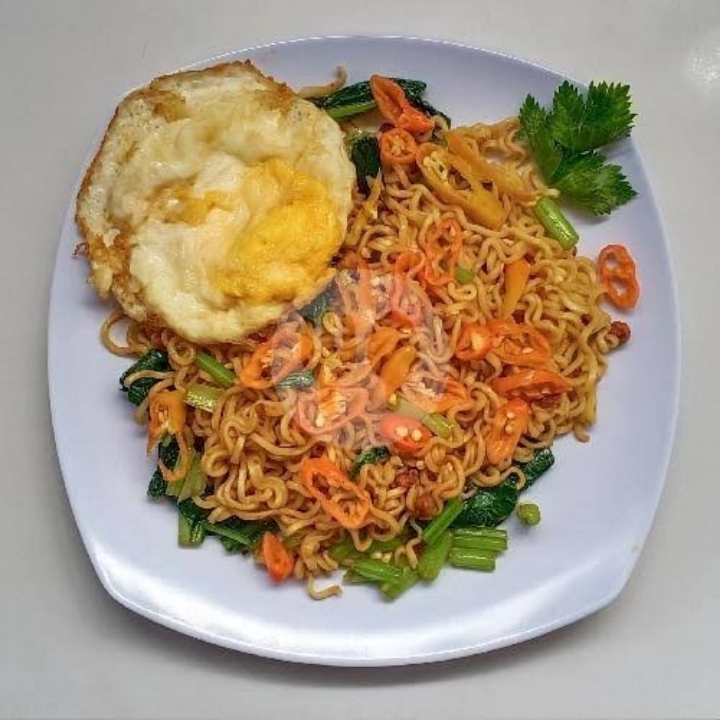 Mie Goreng Sayur Telur