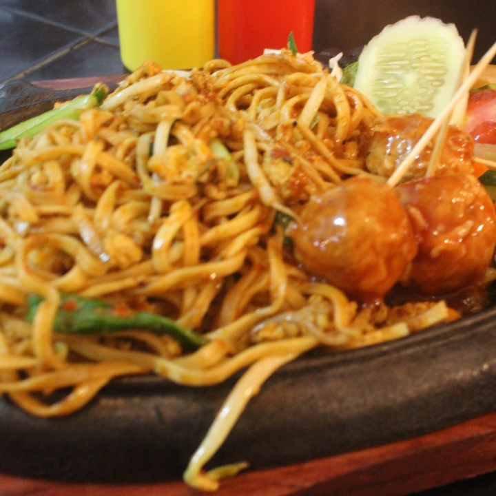 Mie Goreng Bakso