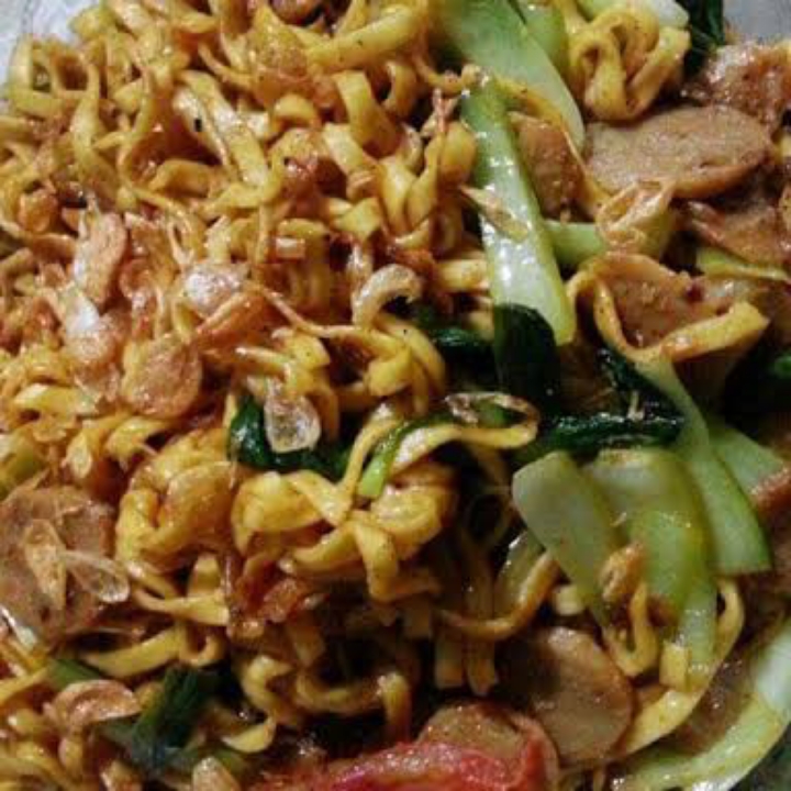 Mie Goreng Sosis