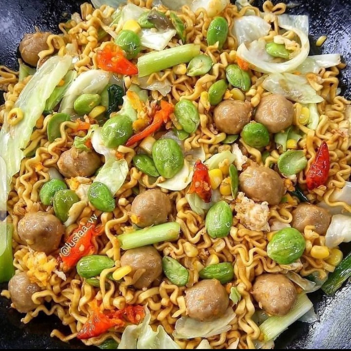 Mie Goreng Special Komplit