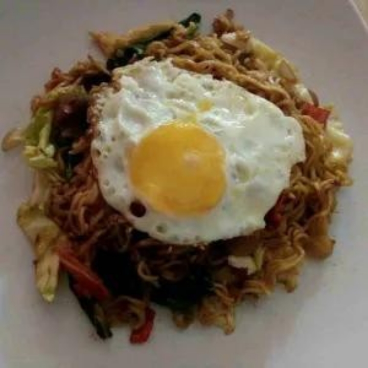 Mie Goreng Telor