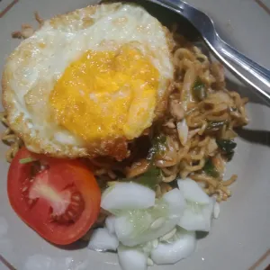 Mie Goreng Telur