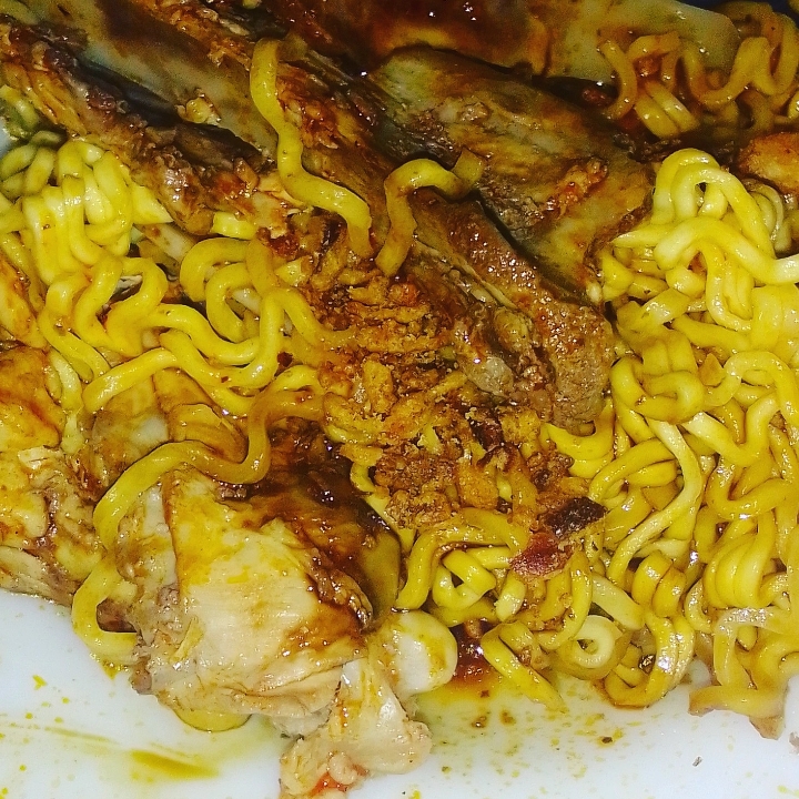 Indomi Goreng Tulang