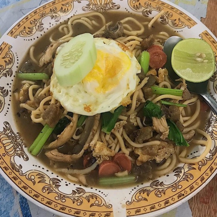 Mie Kuah Biasa