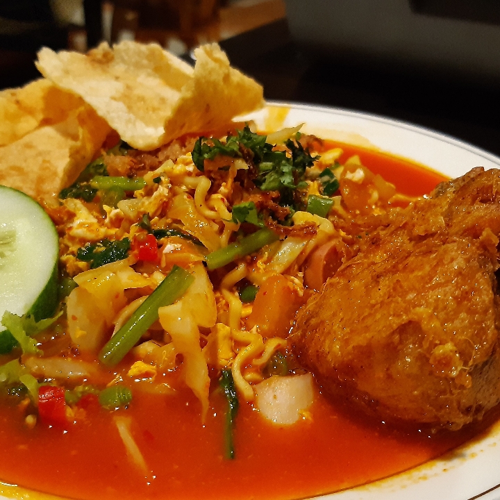 Mie Kuah Chicken